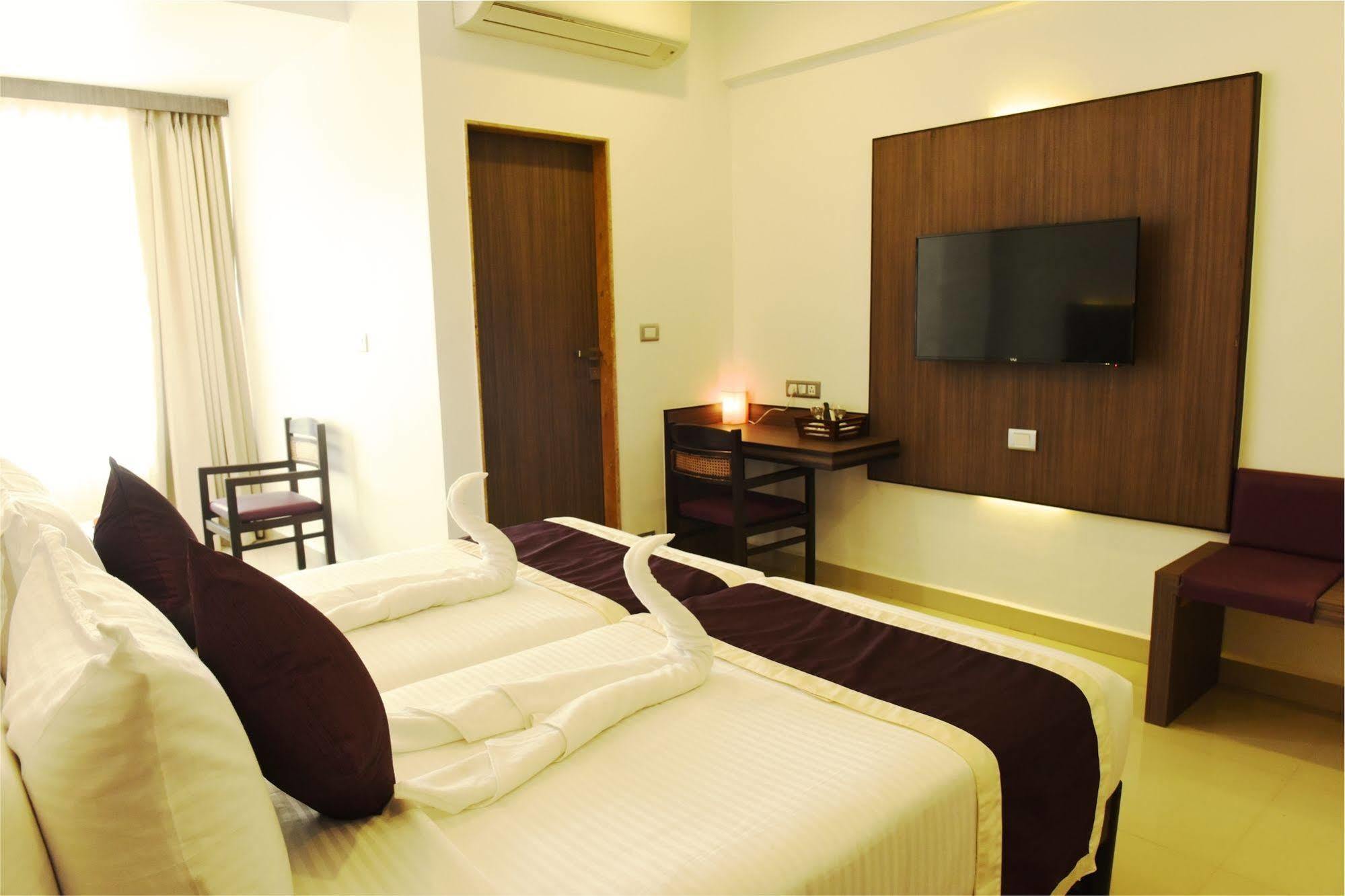 Treehouse Neptune Panaji Buitenkant foto