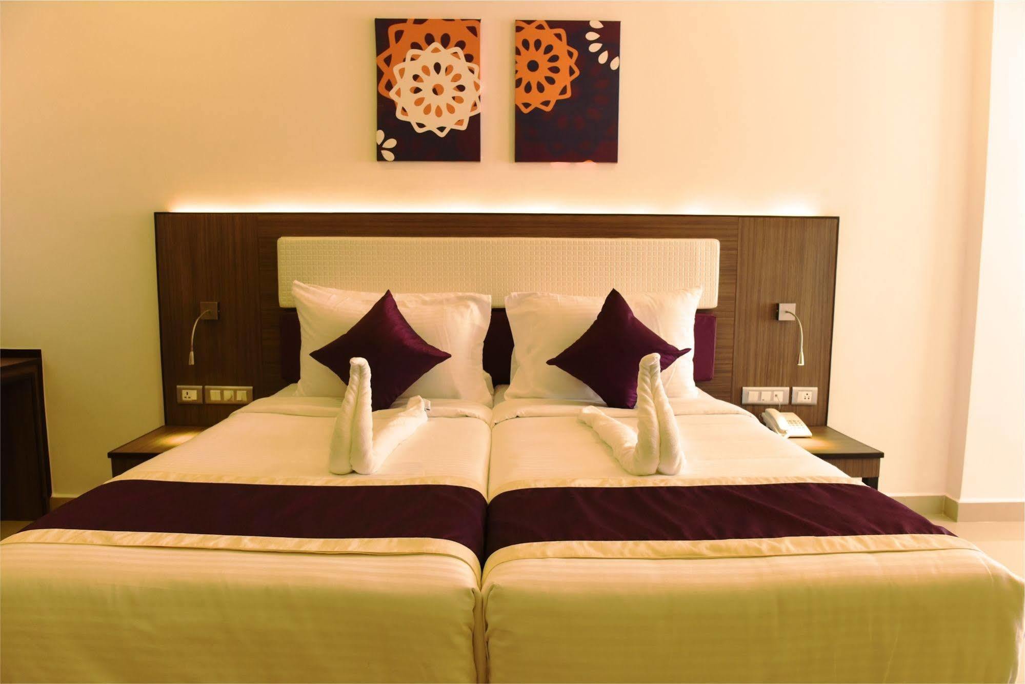 Treehouse Neptune Panaji Buitenkant foto