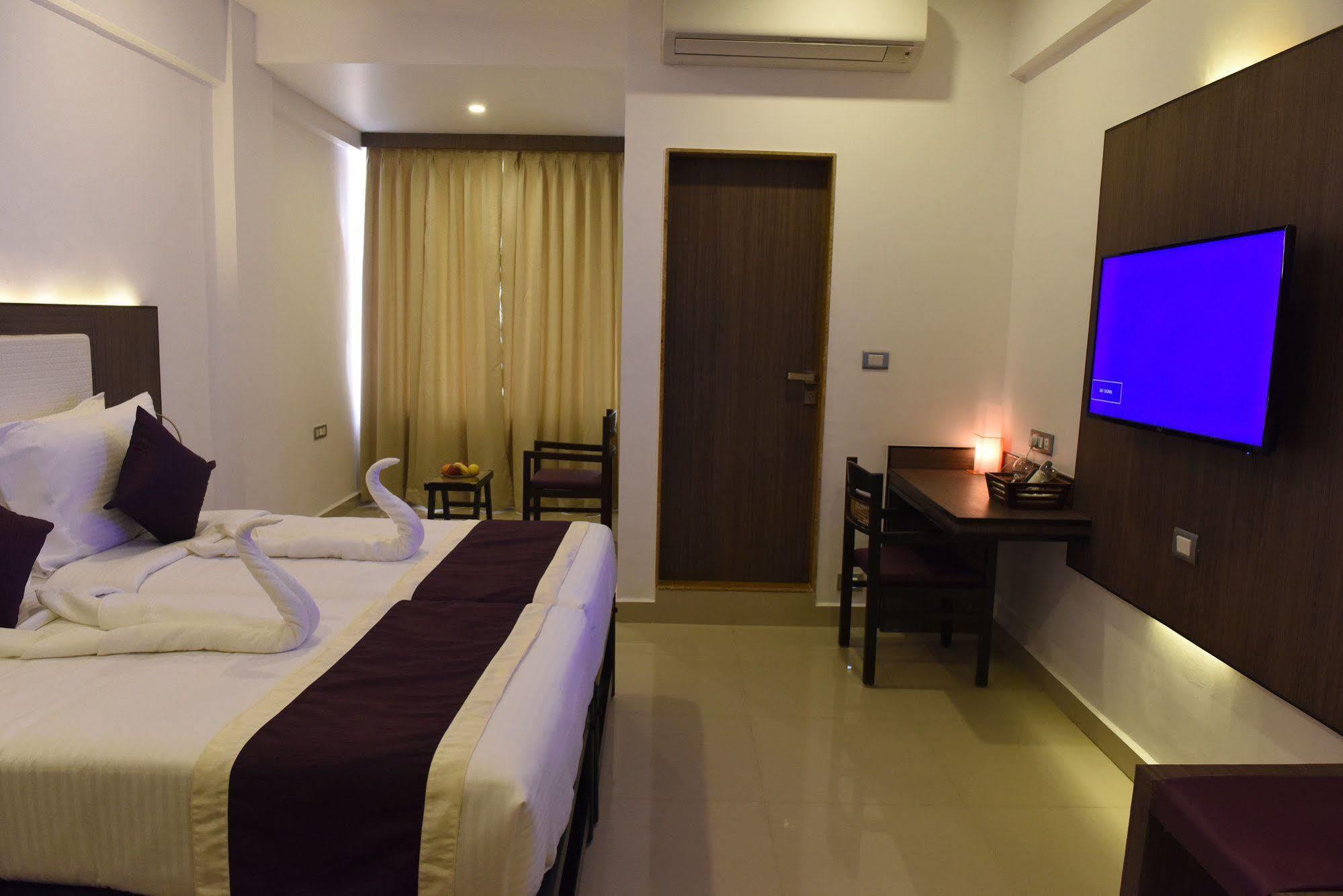 Treehouse Neptune Panaji Buitenkant foto