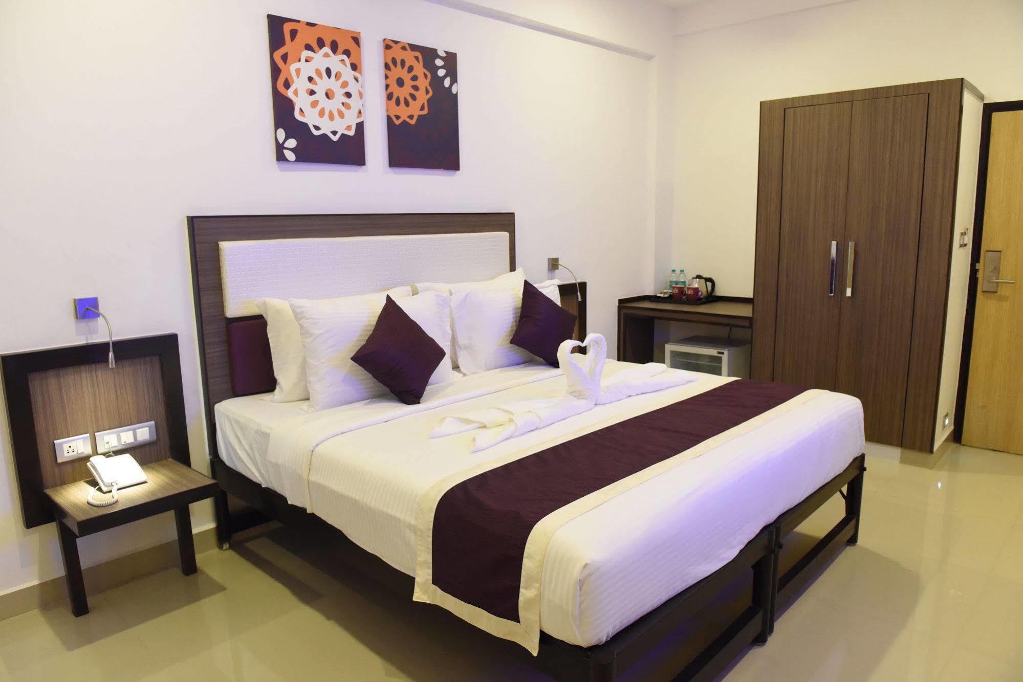 Treehouse Neptune Panaji Buitenkant foto